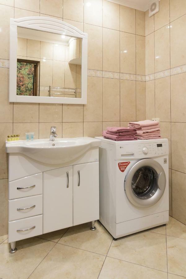 Apartment In Deribasovskay Street 20 Odessza Kültér fotó